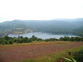 Manoli Dam , Amba