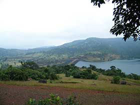 Manoli Dam , Amba